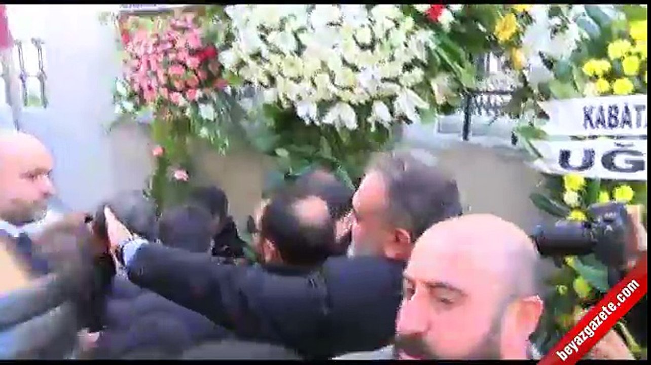 Hakan Altun gözyaşlarını tutamadı