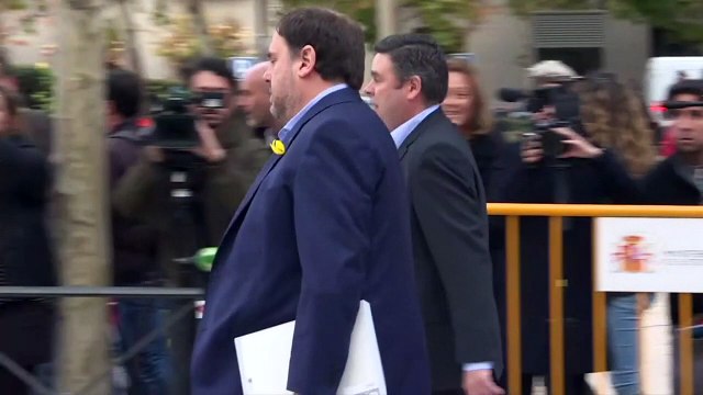 España: Fiscalía pide prisión para gobernantes catalanes cesados