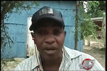 Le advirtieron que no saliera con ese hombre.