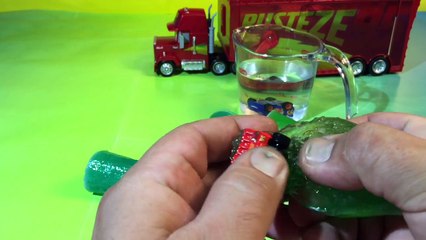 Disney cars 3 Jackson Storm junior kit Lightning Mcqueen Mack Rusteze racing center pixar