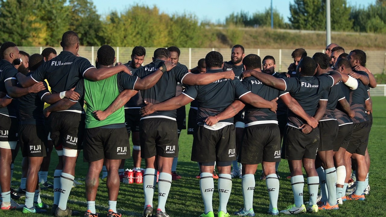 Rugby - Fidji : Les Fidjiens chantent pendant leur préparation