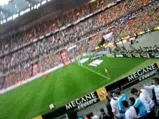 réaction après 1° but OM - Sochaux, finale CDF 06 - 07