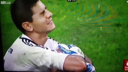 Terrible injury of a goalkeeper in Mexico