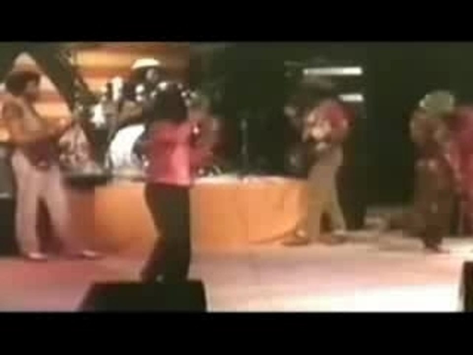 Black Uhuru - Sponji Reggae