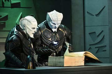 The Orville Season 1 Episode 8 HD/s1e08 : Into the Fold