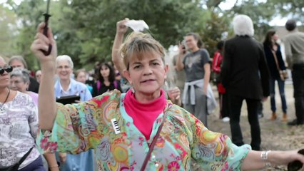 Fats Domino remembered in New Orleans parade