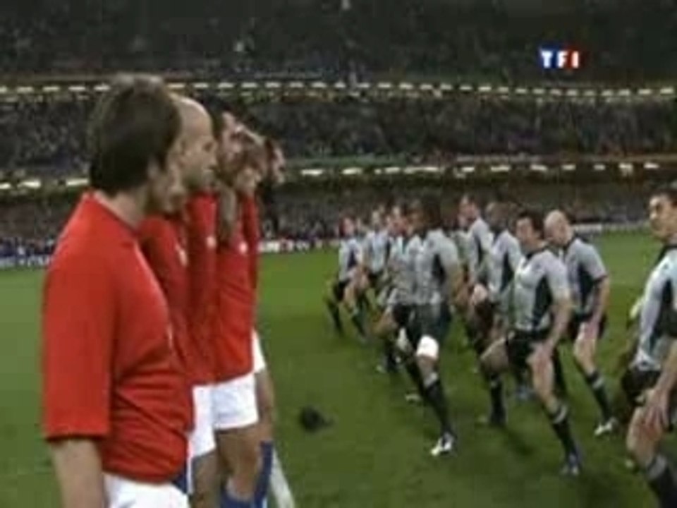 Haka France vs All Blacks WC 2007.avi