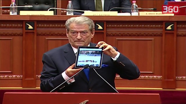 Video e Berishës/ Momenti kur Rama flet greqisht (360video)