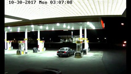 Woman Bursts from Trunk to Escape Kidnapper in Alabama