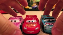 Mattel Disney Cars 3 Danny Swervez (Next Generation Octane Gain #19) Piston Cup Racer