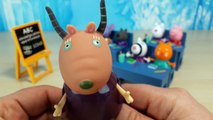 PEPPA PIG CLASSROOM Ep.2, giochi per bambini, Le piccole bugie di Peppa Pig alla maestra!