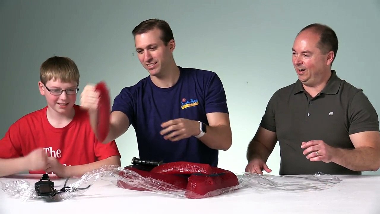 Eating 26 lb Gummy Python w/Vat19 CEO (7 ft long!) : Crude Brothers