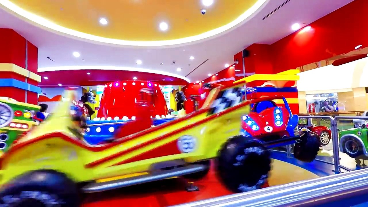 Wheels on the Bus song _ trick or treat _ funny song kindergarten rhyme-1upvxAp6vec