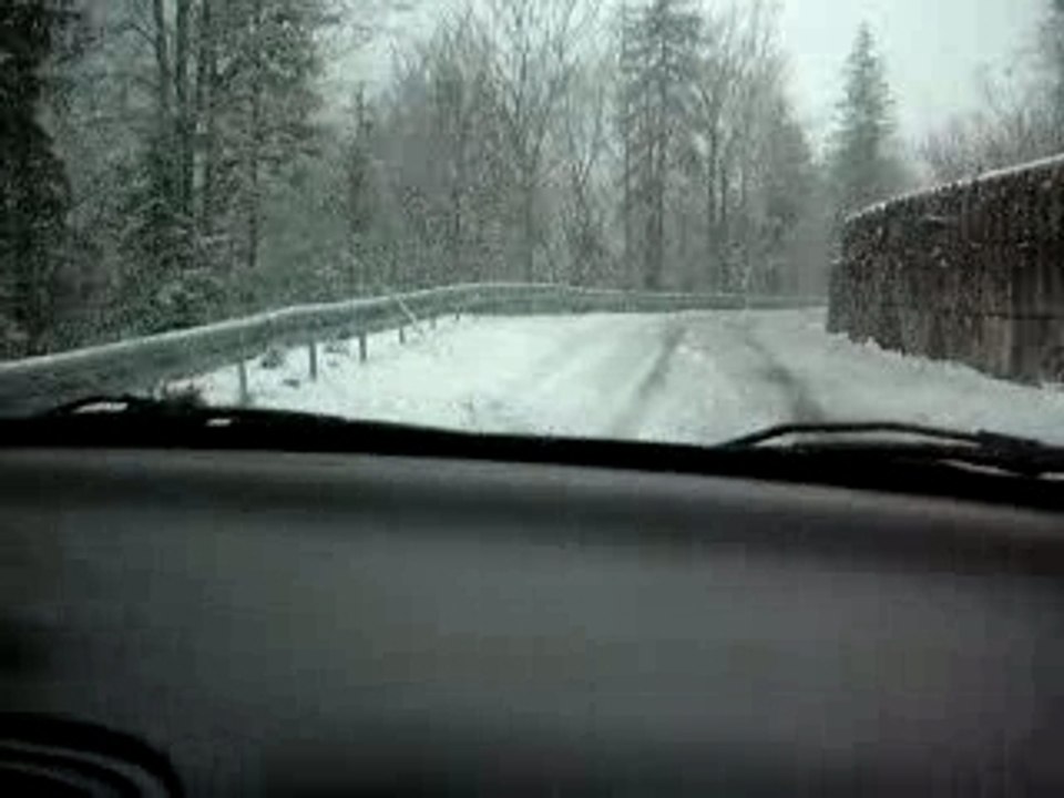 Lelex - Col de la Faucille (cha gliche ichi d'dins !...)
