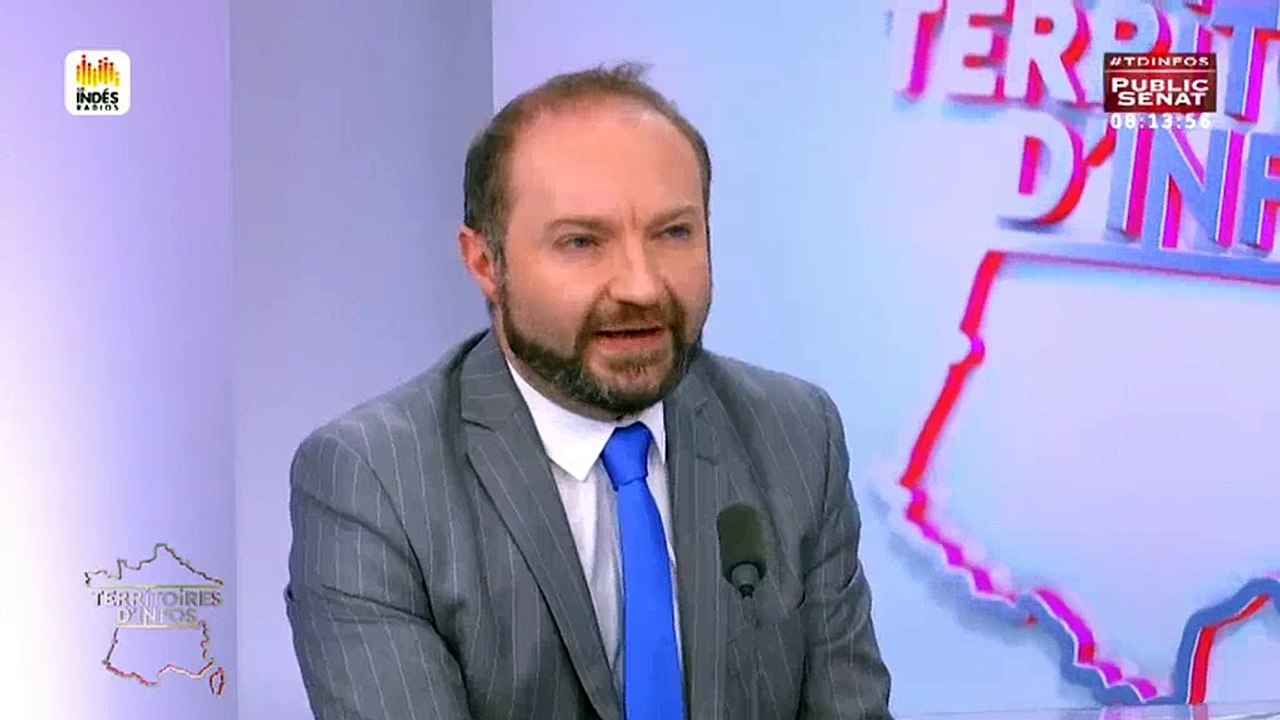 Ce sénateur LREM veut que Castaner quitte le gouvernement après avoir pris la tête du parti
