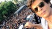 Shahrukh Khan Message For His Fans Outside Mannat On His Birthday