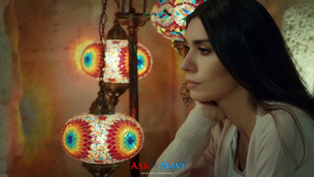 Ali & Mavi - Kırmızı Gül Demet Demet - İnternet Özel Klip