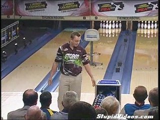 2 Handed Bowling