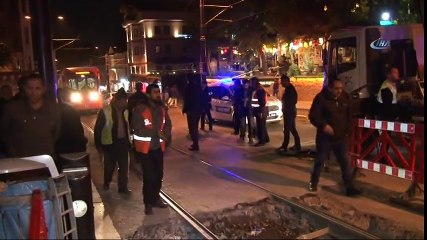 Sirkeci’de Tramvay Yoluna Araç Girdi