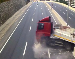 Bursa'da Kazalar Mobese'de