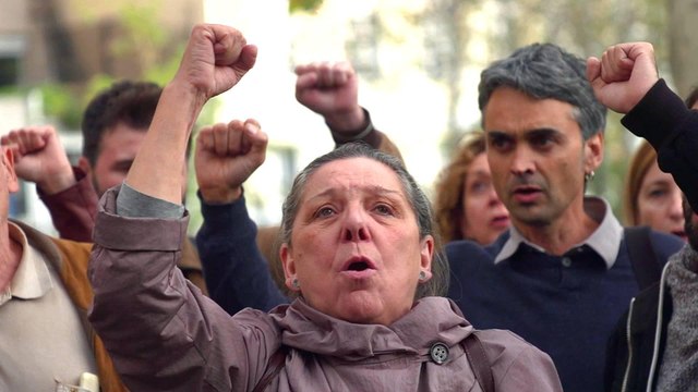 Catalonia: Judge jails eight ousted ministers