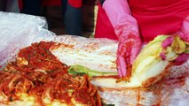 Le festival du kimchi rassemble les foules à Seoul