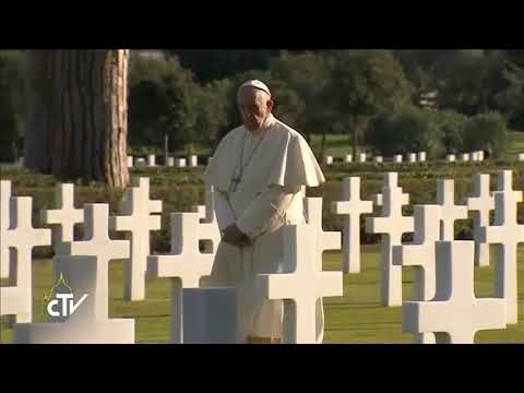 Pope Francis Prays for End to Wars During Visit to US Military Cemetery in Italy