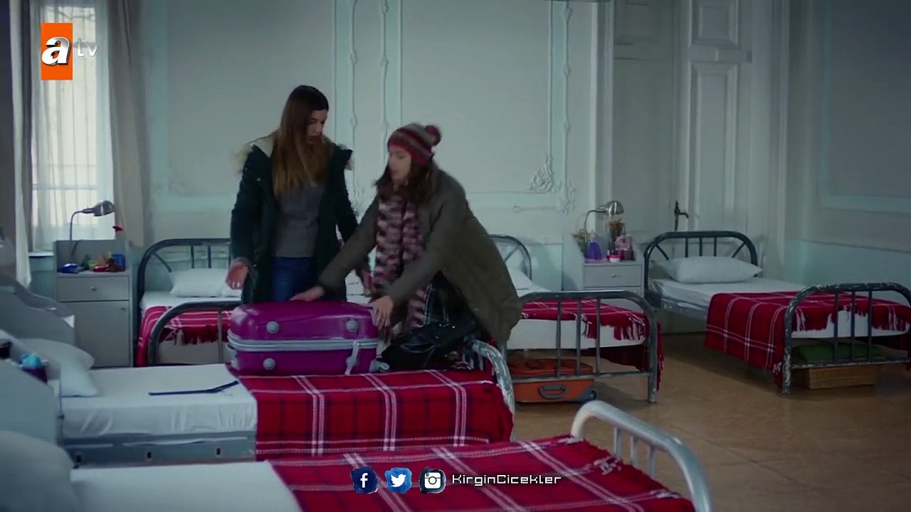 Kırgın Çiçekler 71. Bölüm - Meral, giderayak Defne’yi dövüyor!