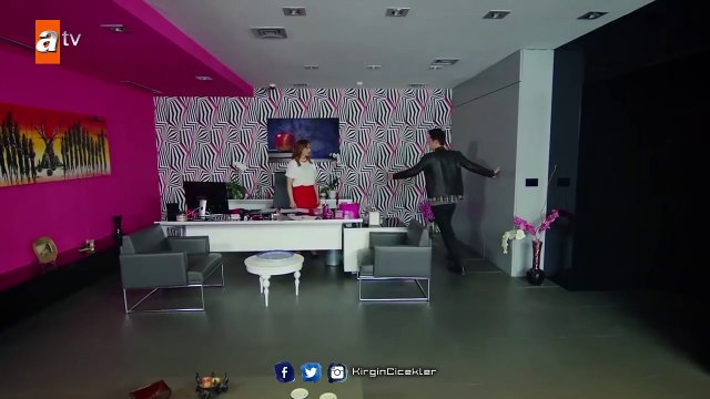 Kırgın Çiçekler 79.Bölüm - Güney, annesinden para çalıyor!