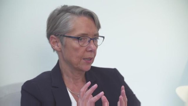 Élisabeth Borne : « On ne peut pas tout vouloir à la fois, un TGV partout, pas cher et qui paie des péages élevés… »