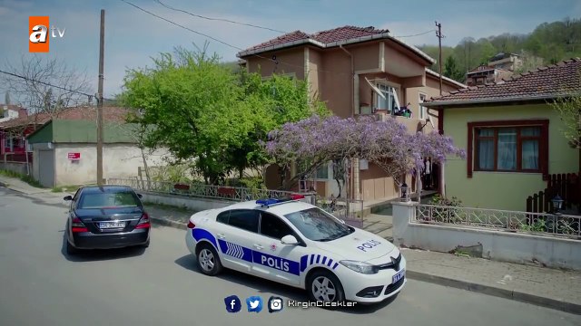 Kırgın Çiçekler 81.Bölüm - Güney, hırsızlıktan gözaltına alınıyor!