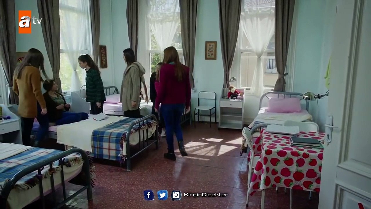 Kırgın Çiçekler 82.Bölüm - Kırgın Çiçekler Sinem’i sorguya çekiyor!