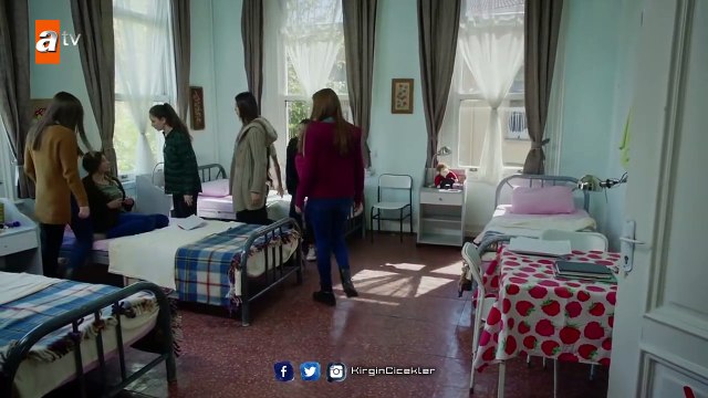 Kırgın Çiçekler 82.Bölüm - Kırgın Çiçekler Sinem’i sorguya çekiyor!
