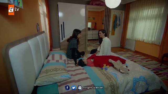 Feride, kardeşleri için Eylül’den izin istiyor! - Kırgın Çiçekler 84.Bölüm