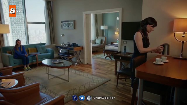 Defne’nin gerçek annesiyle yüzleşmesi! - Kırgın Çiçekler 86.Bölüm