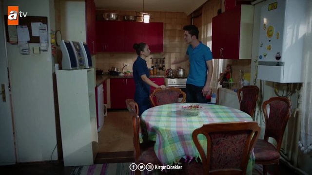 Songül, Güney’i evden kovuyor! - Kırgın Çiçekler 91.Bölüm