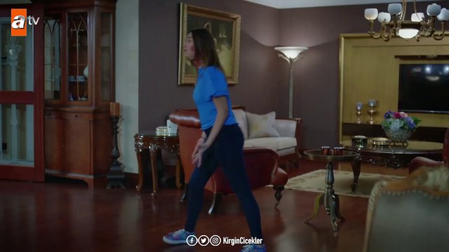 Meral hiçbir şey hatırlamıyor! - Kırgın Çiçekler 93.Bölüm