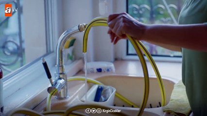 Çok kötüsün anne! - Defne ve Nazan uslanmıyor! - Kırgın Çiçekler 94.Bölüm