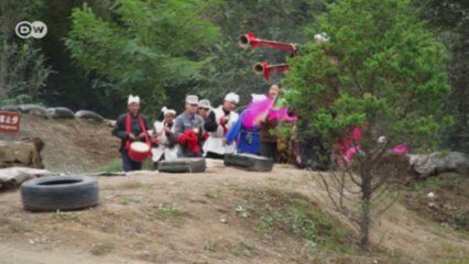 مراسلون حول العالم - تأليه الشخصيات في الصين