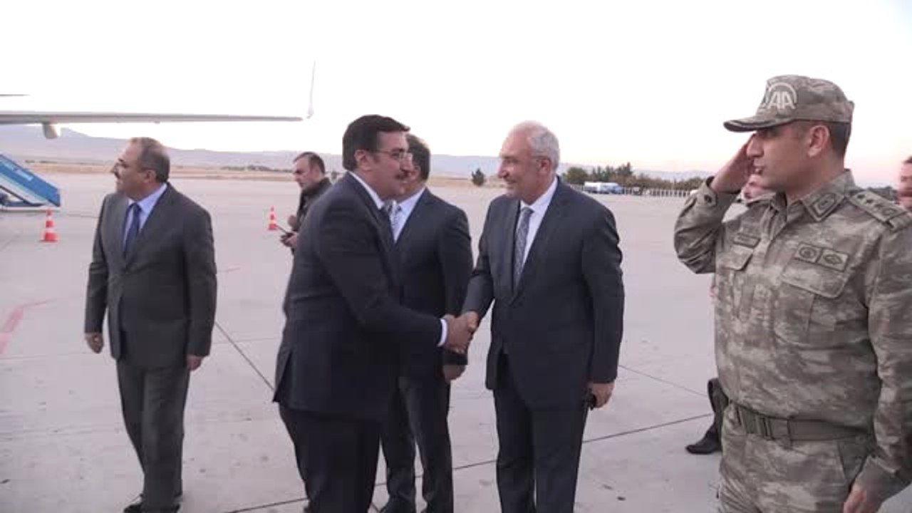Tüfenkci: "(Halil İbrahim Sınır Kapısı'nın Devri) Şu Anda Sıkıntısız Bir Şekilde Araçlar Giriş ve...