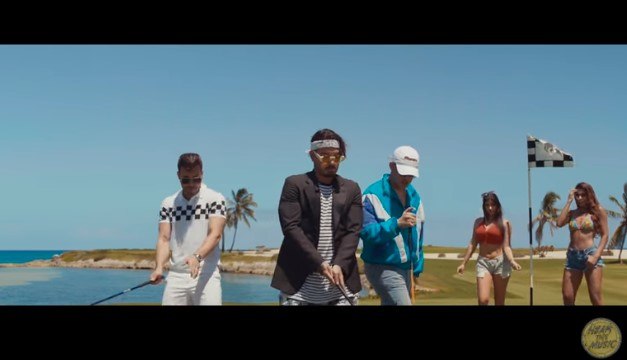 Sensualidad - Bad Bunny - Prince Royce - J Balvin HD