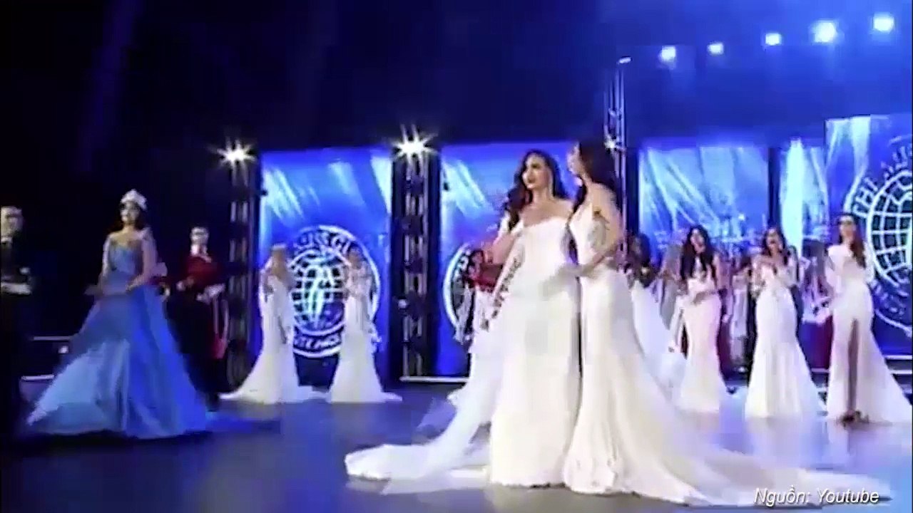Khoảnh khắc Khánh Ngân đăng quang Miss Globe 2017