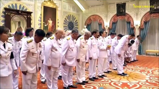 มาแล้ว! แฟนคลับยุหน่าย! พระราชินีนุ้ย สุทิดา หน้าบูด ตามเสด็จวานนี้!!! ทรงพระเจริญ