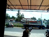 video Perlintasan Kereta Stasiun Brambanan Klaten ..Kereta Pertamina lewat 3 November 2017