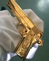 Altından imal edilmiş dünyanın en pahalı silahı ( yok artık )