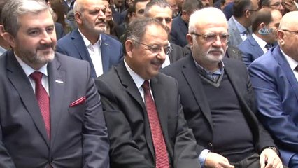 Bakan Özhaseki: "Şehirleri Hep Beraber Ortak Bir Sorumluluk ile Mahvetmişiz"