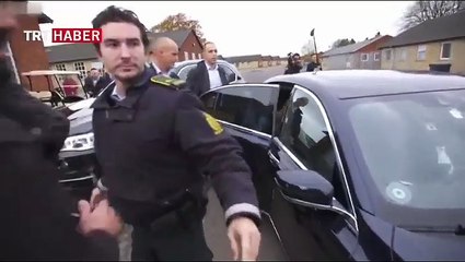 Danimarkalı bakan arabasıyla mülteciyi ezdi