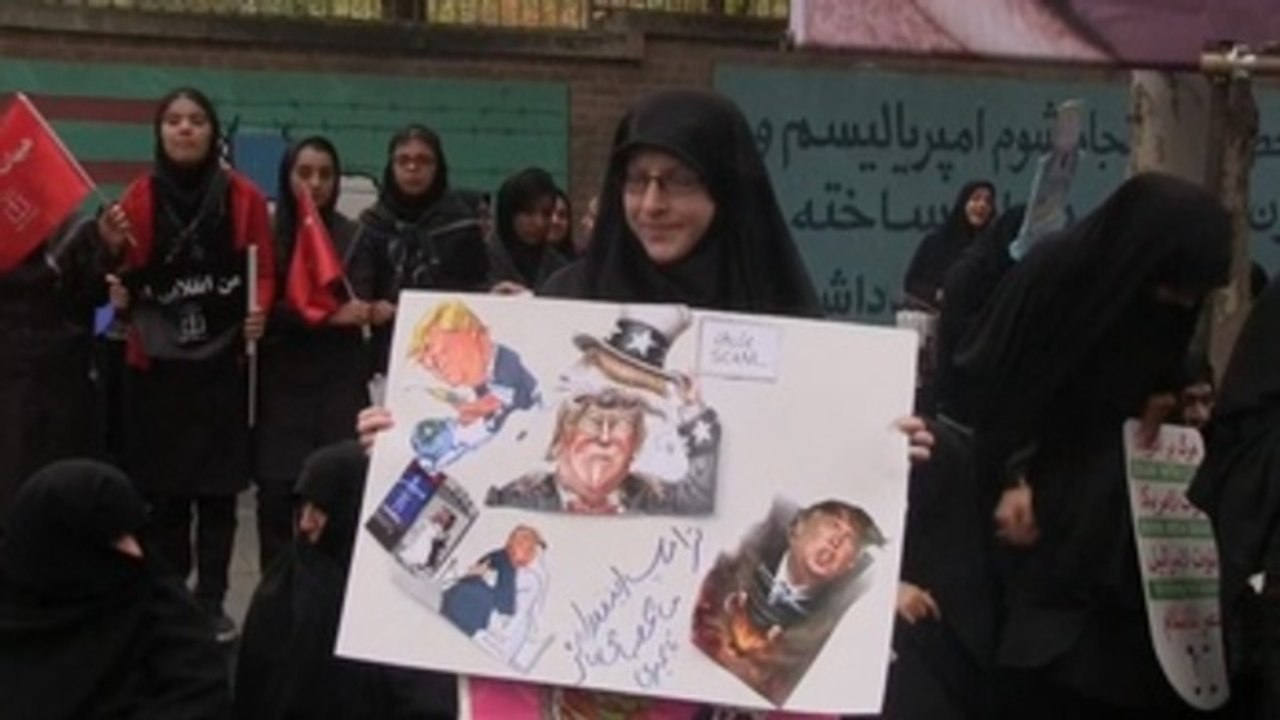 Irán recuerda la toma de la embajada de EEUU con llamadas a la "resistencia"