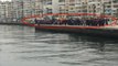 İzmir'de Denizde Erkek Cesedi Bulundu, Vatandaşlar Görmek İçin Kuyruğa Girdi!