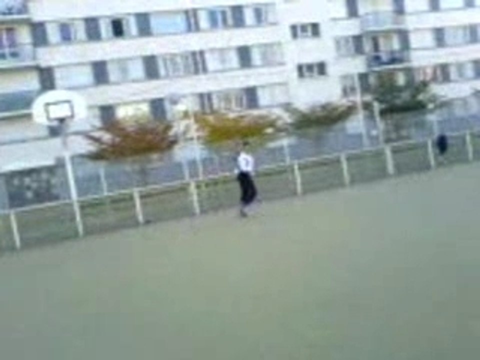 AYMEN FUSILLE NIZAR AU FALUN 37200 QUARTIER ......!!!!!!!!!!